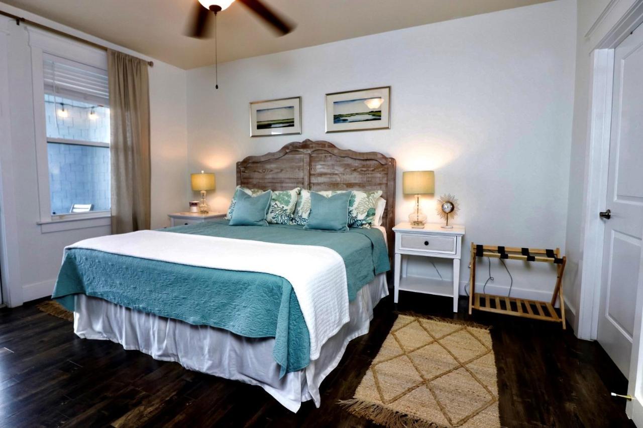 Beautiful Two-Bedroom With Bay Views In The Lovely Pointe West Resort Galveston Kültér fotó