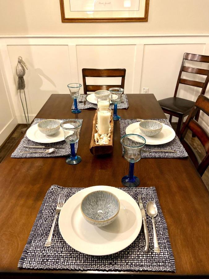 Beautiful Two-Bedroom With Bay Views In The Lovely Pointe West Resort Galveston Kültér fotó