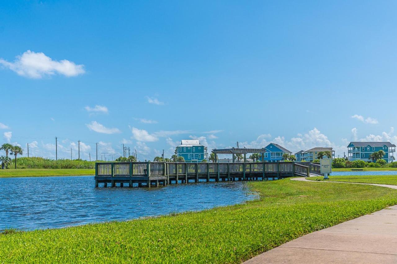 Beautiful Two-Bedroom With Bay Views In The Lovely Pointe West Resort Galveston Kültér fotó